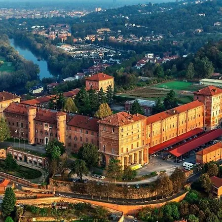 Con Ampia Terrazza - 10 Minuti Da Torino *
